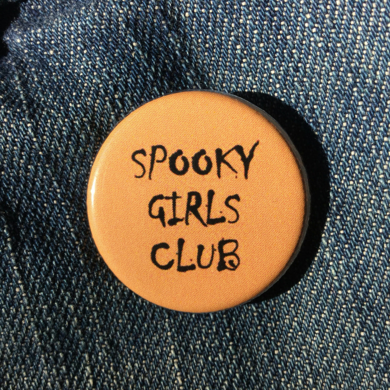 Spooky girls club - Radical Buttons