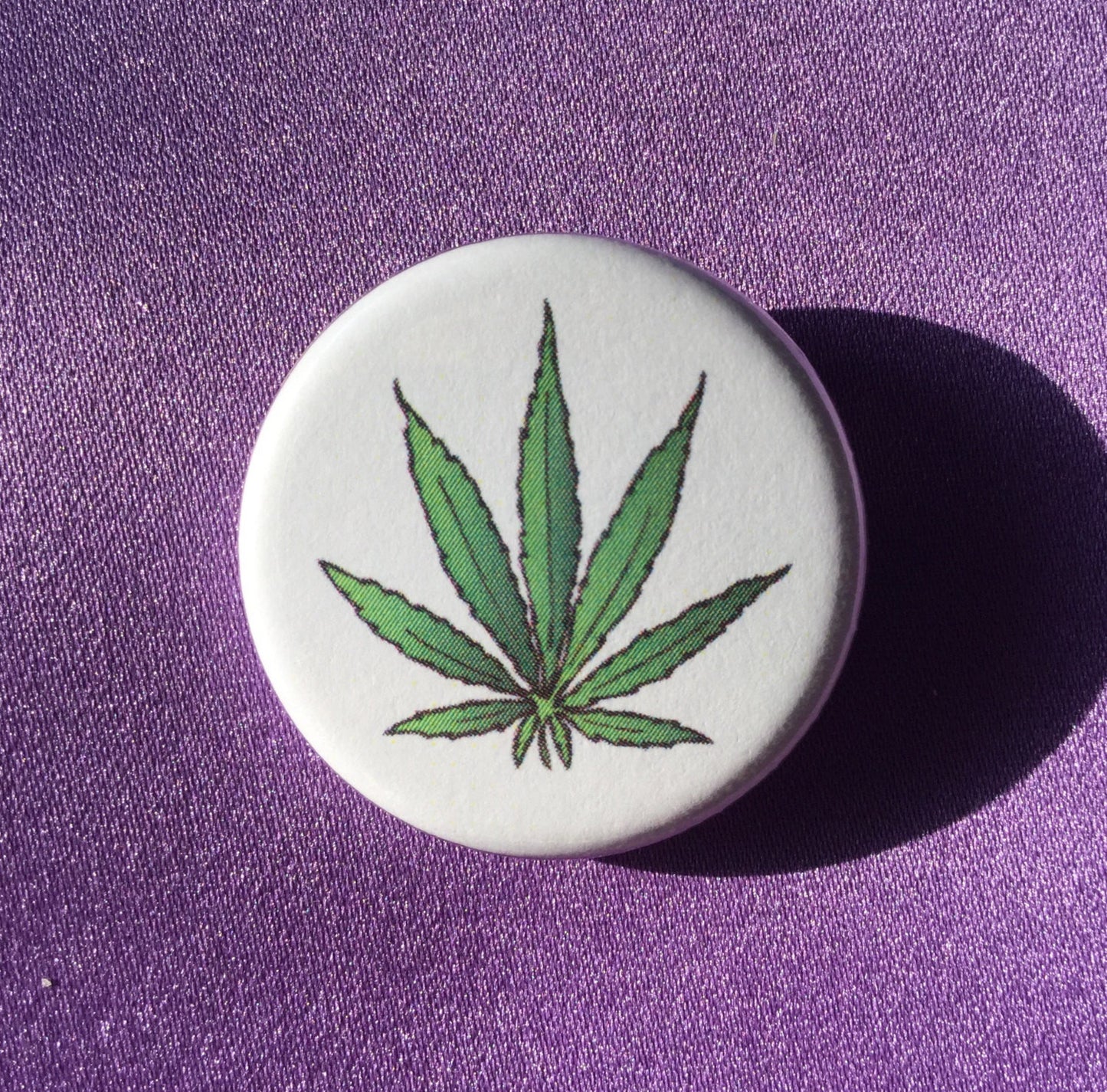 Cannabis leaf button - Radical Buttons