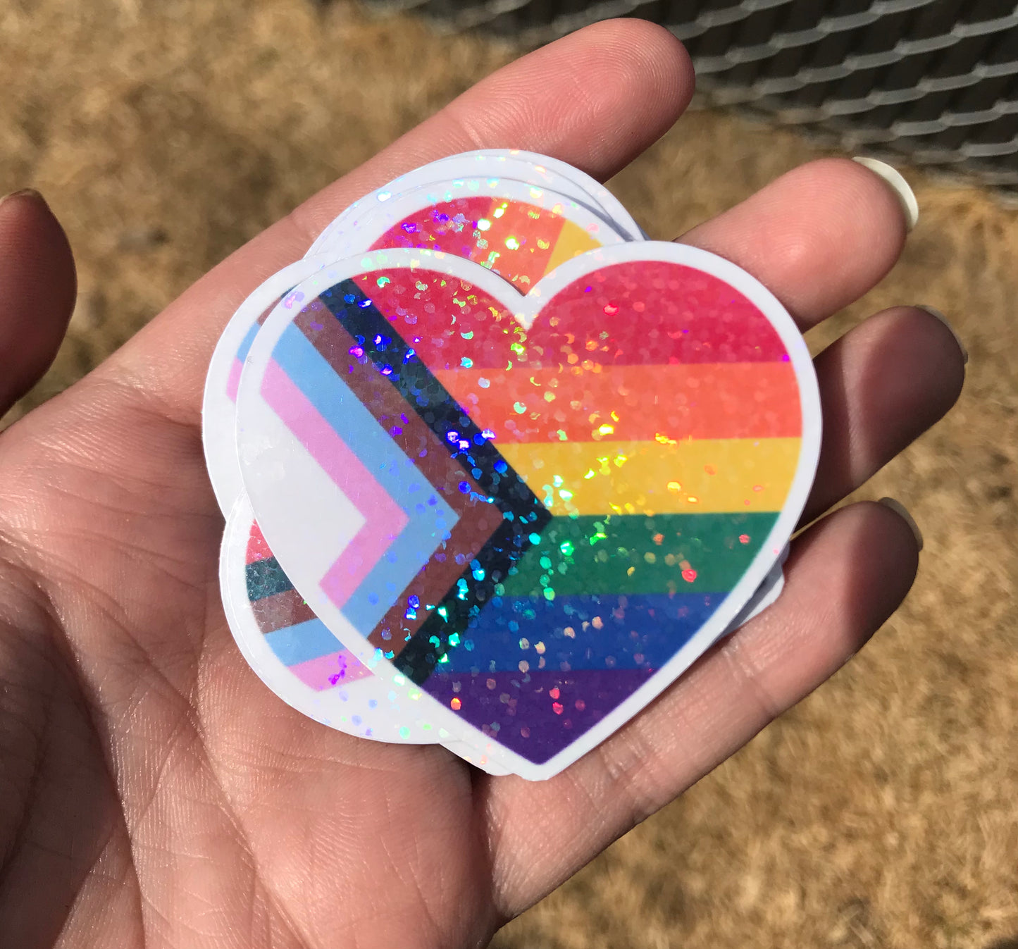 Inclusive pride heart (holographic)
