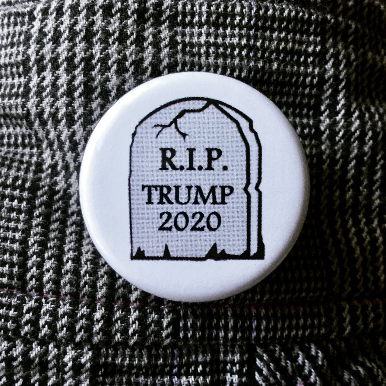 RIP Trump 2020 - Radical Buttons